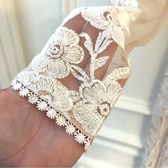 Revolve For Love And Lemons Temecula Long Sleeve Maxi Lace Dress NWT Medium - Picture 8 of 13